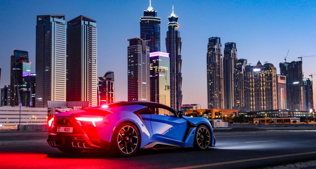 Benefits of A Long Term Car Rental in Dubai